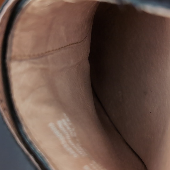 Dansko Woman's Black Marty Milled Nubuck Leather Clogs,Size 38 . - Picture 9 of 13